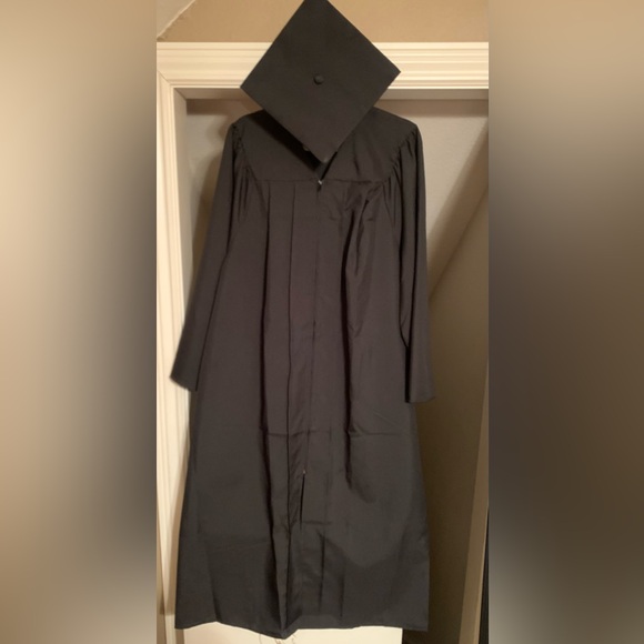 Graduation Mall Black Graduation Gown - Picture 1 of 4